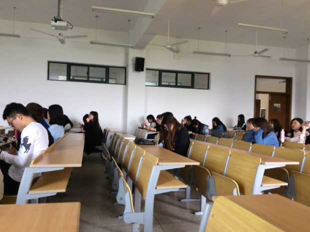 201604261461638112_184649.png 阎玉秀讲座图片.png